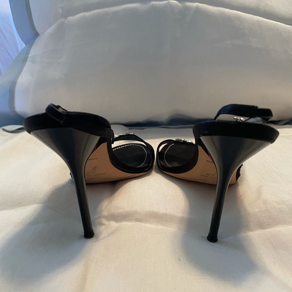 Rene Caovilla black w/ pearl evening shoe - Picture 2 of 4
